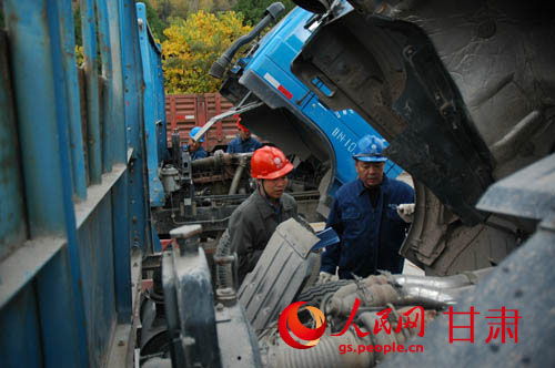 深秋送健康，體檢進(jìn)一線(xiàn)——?jiǎng)㈦姀S開(kāi)展生產(chǎn)用車(chē)駕駛員專(zhuān)項(xiàng)健康體檢活動(dòng)